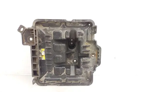 Battery bracket
