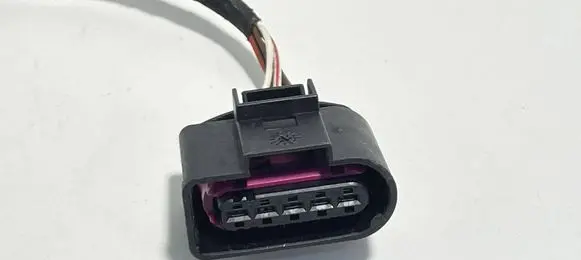 Audi Q3 F3 Other relay 8E0973999 39555