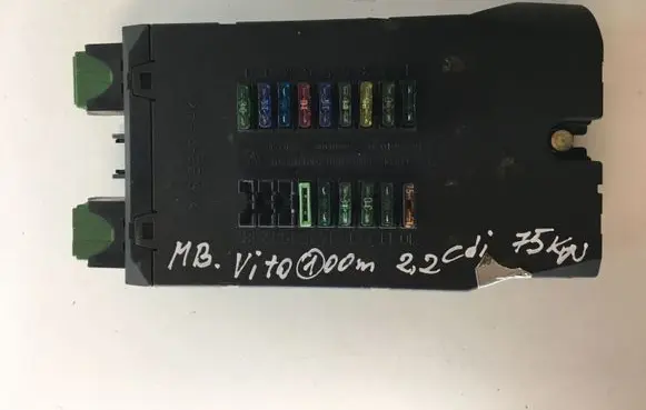 Mercedes-Benz Vito Viano W638 Fuse module 0005400650 08501002