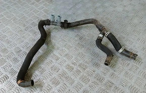 Nissan Juke I F15 Engine coolant pipe/hose