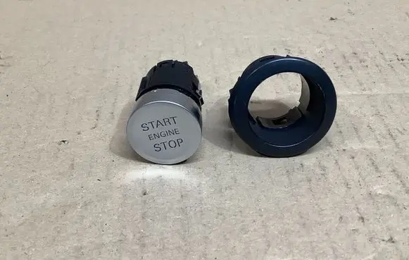 Audi A1 Engine start stop button switch 8X1905217B