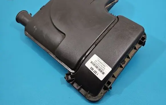 Toyota Yaris Air filter box 17705-0Q020 IMPRK1537602