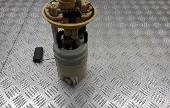Mitsubishi Colt CZ3 Mechanical fuel pump 