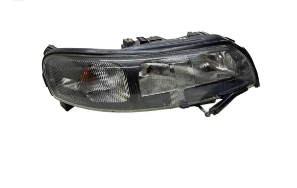 Volvo V70 Headlight/headlamp 8662922 89006877