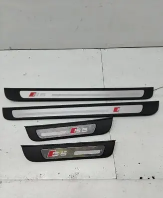Audi A5 Sportback 8TA sill trim set (inner) 8T8853373A