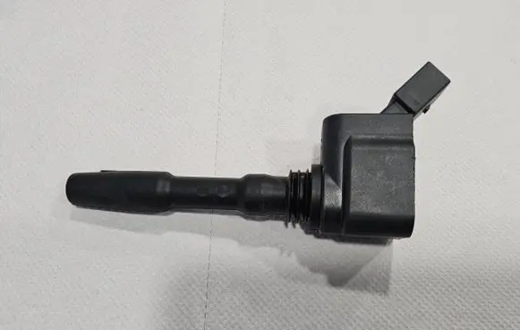 Audi S5 F5 High voltage ignition coil 06H905110P 06H905110