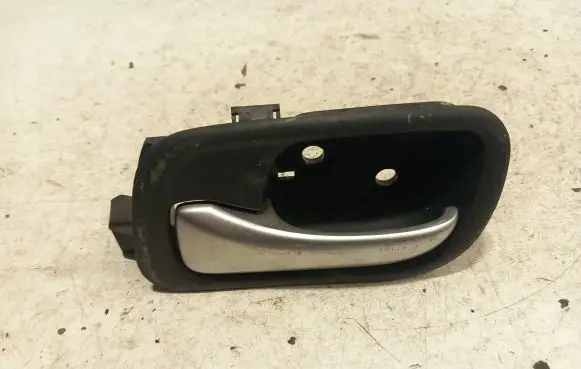Honda Civic Rear door interior handle seal2