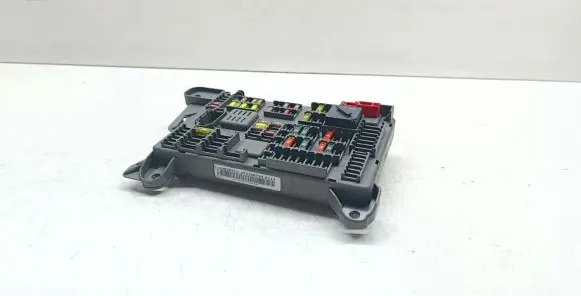 BMW X5 E70 Fuse module 6931687