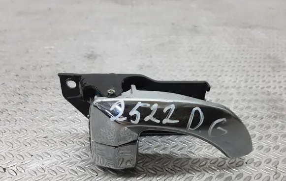 Hyundai Santa Fe Front door interior handle