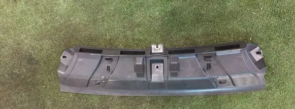 Volkswagen Caddy Air intake duct part 2K0815681E