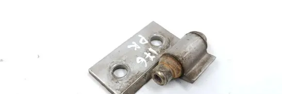 BMW 3 E36 Front door lower hinge 19603079