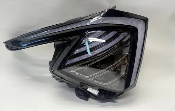 KIA Sportage Headlight/headlamp 92102-R2000 92102R2000 92102R2150