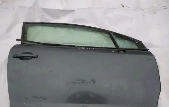 Citroen C4 I Front door pilkod