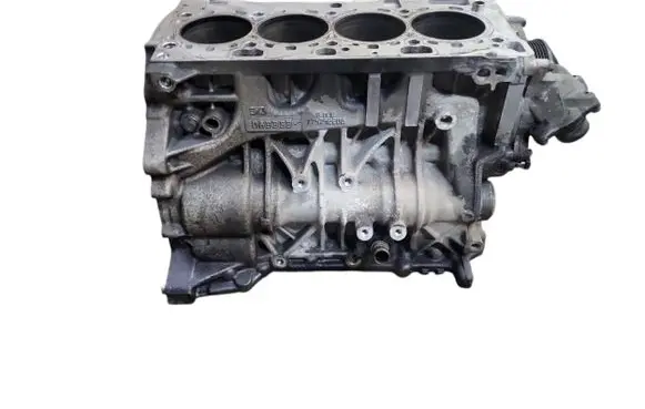 BMW 3 E90 E91 Engine block N47D20C