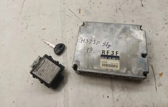Mazda 323 F Engine ECU kit and lock set RF3F18881C RF3F 2758005072
