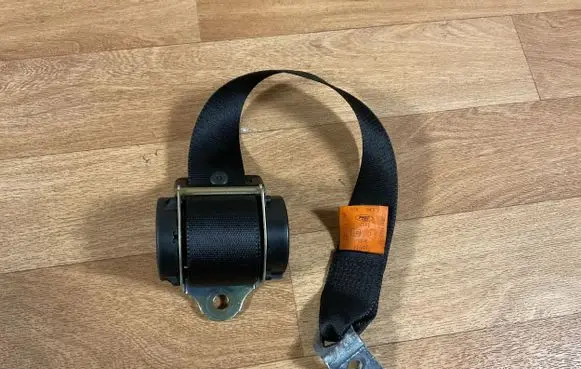 Ford Focus C-MAX Rear seatbelt 3M51R611B68AE 601704900