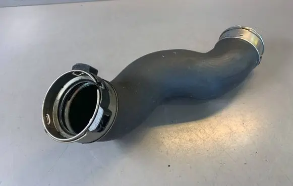 BMW 5 GT F07 Intercooler hose/pipe 8516509 11618516509