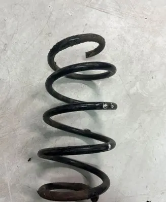 Volkswagen PASSAT B6 Front coil spring 