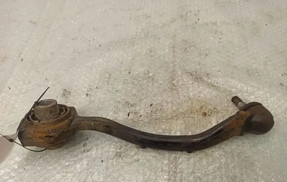 Mercedes-Benz C W203 Front lower control arm/wishbone