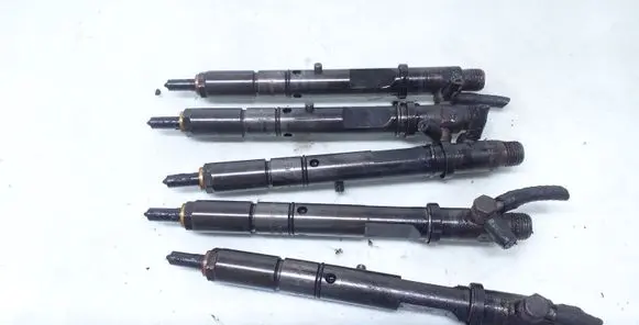 Audi A6 S6 C5 4B Fuel injectors set 059130201A 0432133825