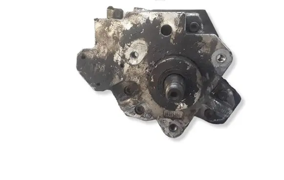 Audi A6 S6 C6 4F Fuel injection high pressure pump 0445010090