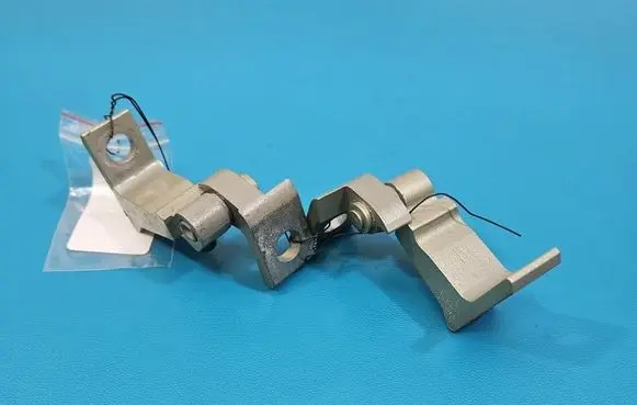 Skoda Superb B9 Front door hinge set 8V5833403C IMPRK1563332
