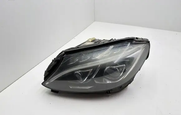 Mercedes-Benz C W205 Headlight/headlamp A2059069301 030128423105 LE12A6294