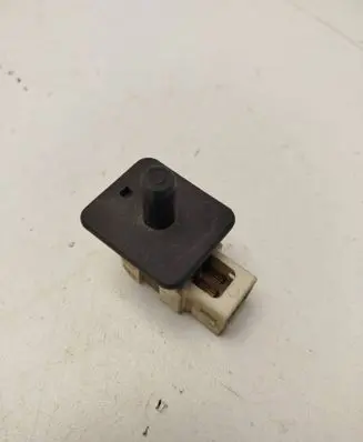 Mercedes-Benz CLS C219 Front door sensor coupe 2028209410 30011501
