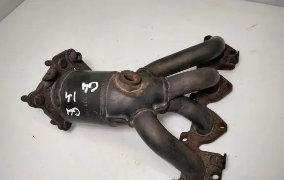 Volkswagen Golf IV Exhaust manifold 036178BA 55259508