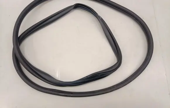 KIA Niro Front door rubber seal