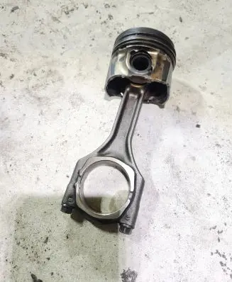 Opel Astra K Piston 0687776302