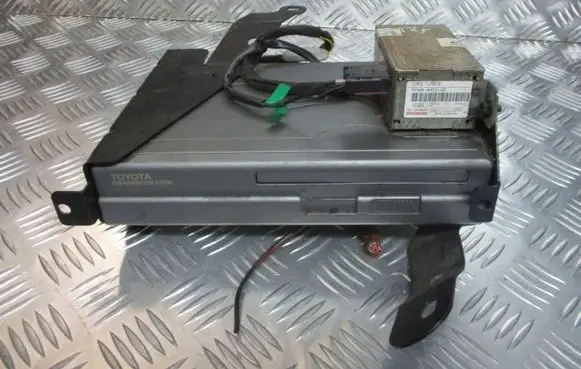 Toyota Avensis T250 Navigation GPS unit bracket/holder 08662-00870