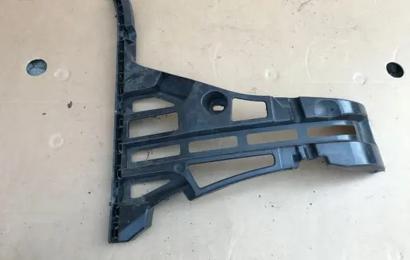Mercedes-Benz S W222 Rear bumper mounting bracket A2228850421