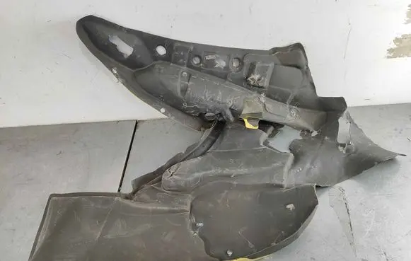 Tesla Model S Other interior part 104521400C