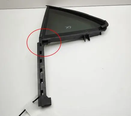 Toyota Yaris Cross Rear vent window glass 680120D021