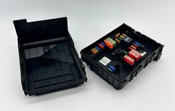 Skoda Superb B6 (3T) Fuse box set 1K0937118 1K0937132F