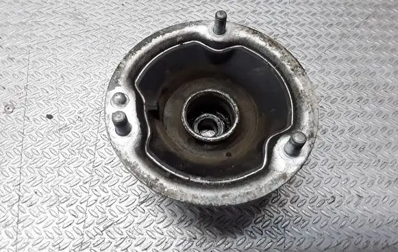 BMW 3 E46 Front upper strut mount 