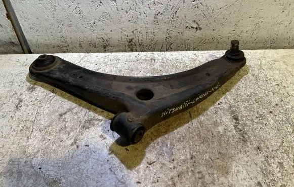 Mitsubishi Lancer Front lower control arm/wishbone