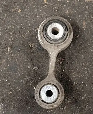 Rear control arm