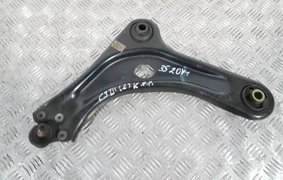 Citroen C3 Aircross Front control arm 3520Y1