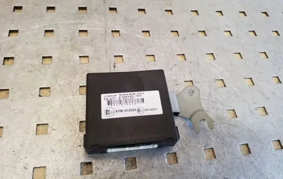 Toyota Corolla Verso AR10 Immobilizer control unit/module 897800F010
