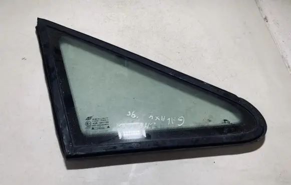 Volkswagen Sharan Front triangle window/glass 