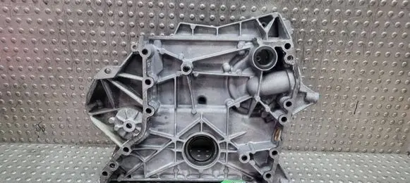 Mercedes-Benz C W204 Timing chain cover S27698536 R2710150602