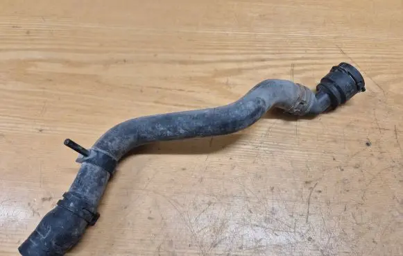 Volkswagen Golf IV Engine coolant pipe/hose 1J0122291D 1J0122291 NW16