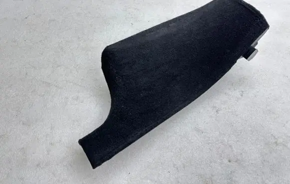 (C) pillar trim