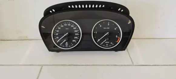 BMW 5 E60 E61 Speedometer (instrument cluster) 62119177261 213938 110080213