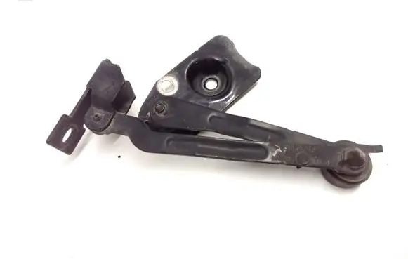 Volvo XC90 Tailgate check strap stopper 8659075
