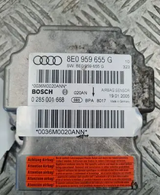 Audi A4 S4 B7 8E 8H Airbag control unit/module 8E0959655G