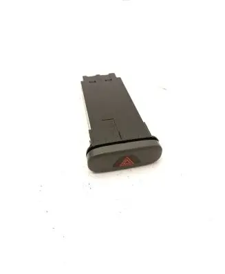Volvo S70 V70 V70 XC Hazard light switch 8622091 99W35B