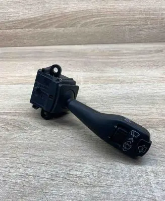 BMW 5 E39 Wiper control stalk 8375407